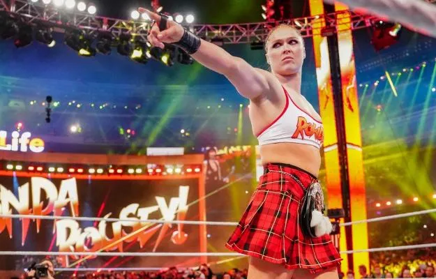 Ronda Rousey habla sobre su botch al final de WrestleMania 35 Ronda Rousey habla sobre su botch al final de WrestleMania 35