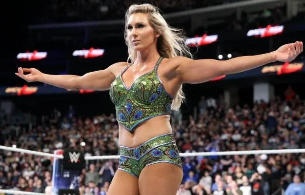 Ex-MMA revela que entró a WWE inspirada por Charlotte Flair Ex-MMA revela que entró a WWE inspirada por Charlotte Flair