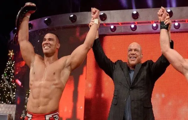 Kurt Angle Kurt Angle habla de su etapa como padre de Jason Jordan