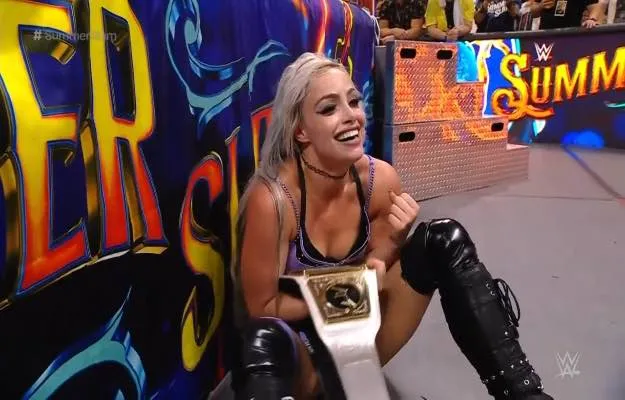 Liv Morgan Liv Morgan retiene el campeonato de mujeres de SmackDown en WWE SummerSlam