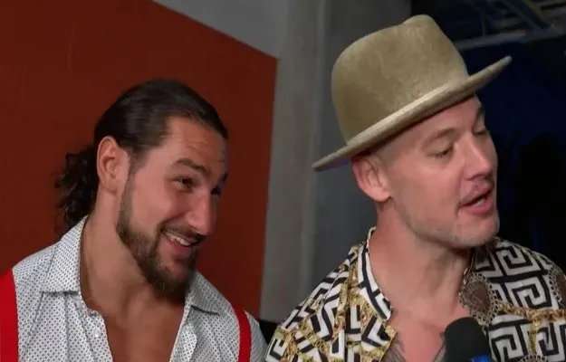 Madcap Moss Madcap Moss recuerda su alianza con Happy Corbin