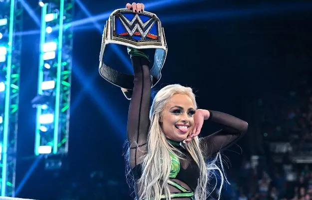 Primeras declaraciones de Liv Morgan como Campeona de SmackDown Primeras declaraciones de Liv Morgan como Campeona de SmackDown
