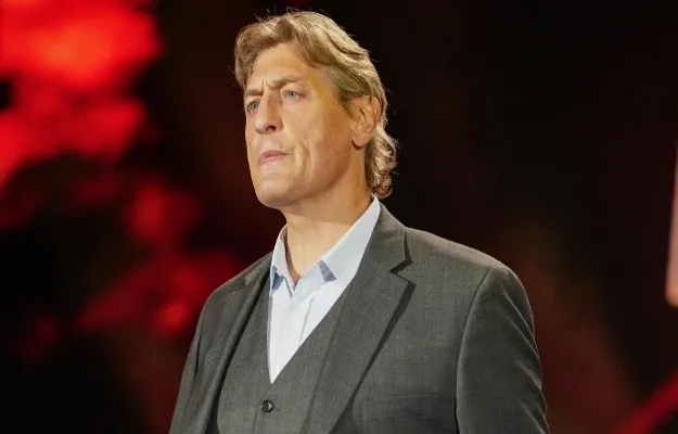 William Regal William Regal habla de la tragedia de Chris Benoit