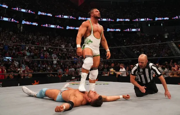Wardlow no disfrutó su victoria en AEW Double or Nothing