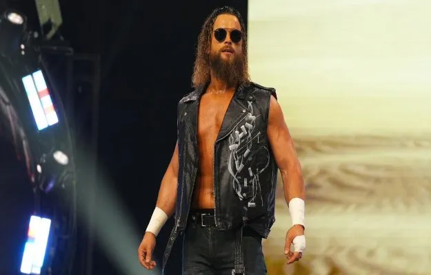 AEW tiene interés en un agente libre