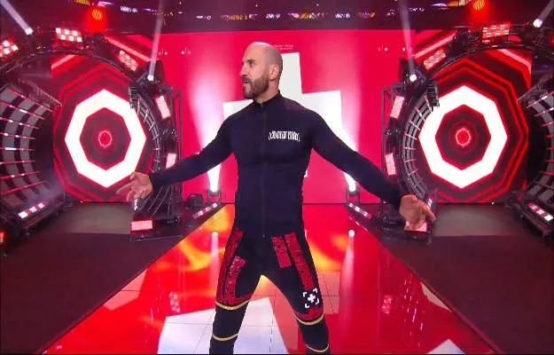 Claudio Castagnoli nombra la luchadora que encajaría en Blackpool Combat Club