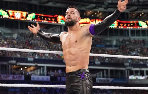 Finn Balor Planes para Finn Balor en Raw
