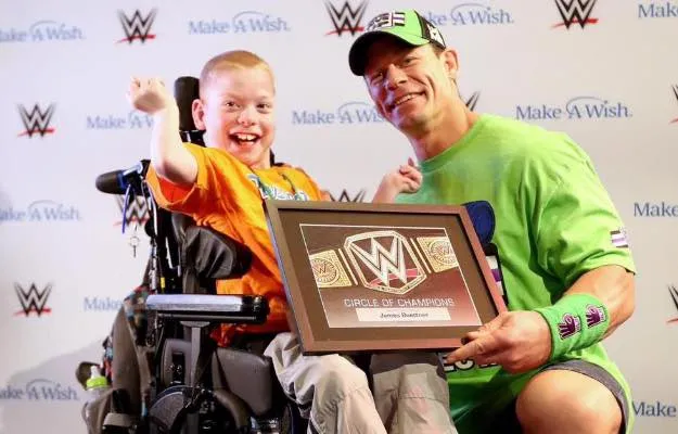 John Cena John Cena consigue un record Guinness