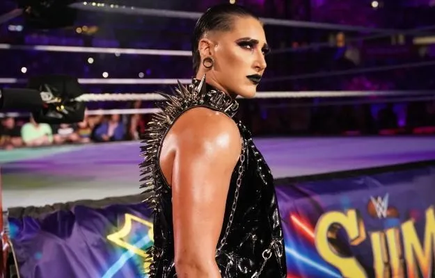 Rhea Ripley revela cómo Judgment Day ha mejorado su confianza Rhea Ripley revela cómo Judgment Day ha mejorado su confianza