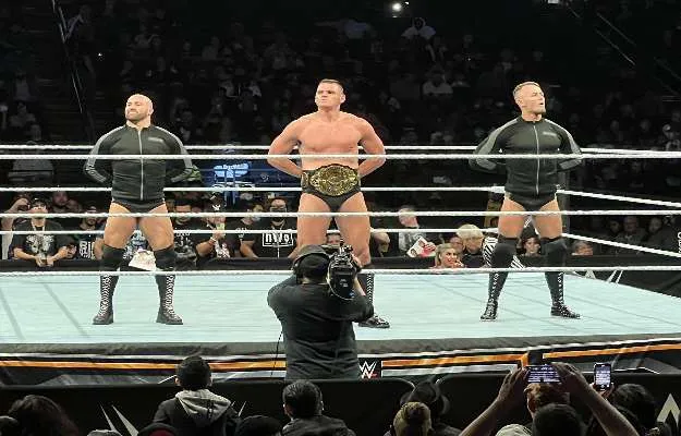 WWE Sunday Stunner Okland