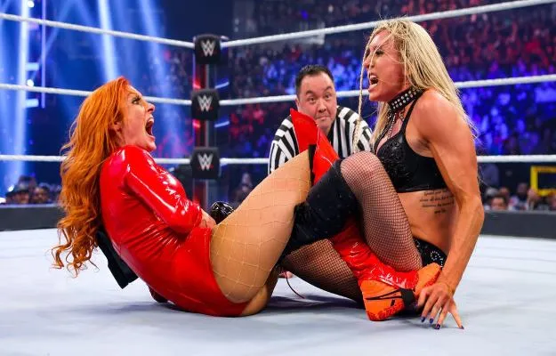 Charlotte Flair vs Becky Lynch WWE Charlotte Flair vs Becky Lynch WWE