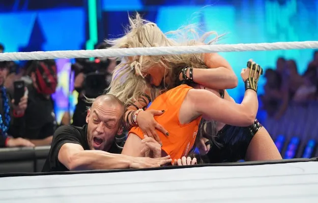 WWE SMACKDOWN