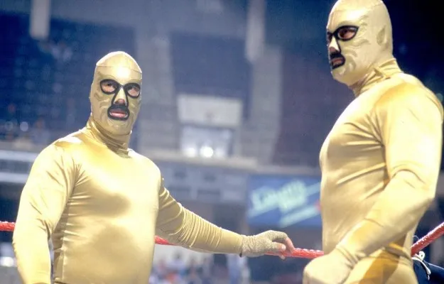 Edge & Christian Los Conquistadores WWE Edge & Christian Los Conquistadores WWE