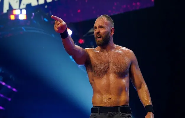 Jon Moxley Detalles del nuevo contrato de Jon Moxley en AEW