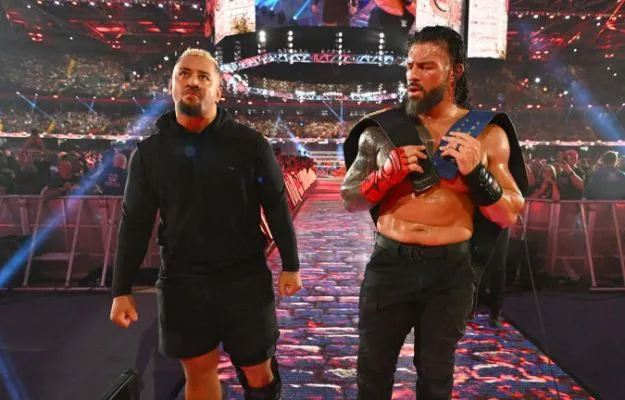 Solo Sikoa se sincera sobre su relación con Roman Reigns Solo Sikoa se sincera sobre su relación con Roman Reigns