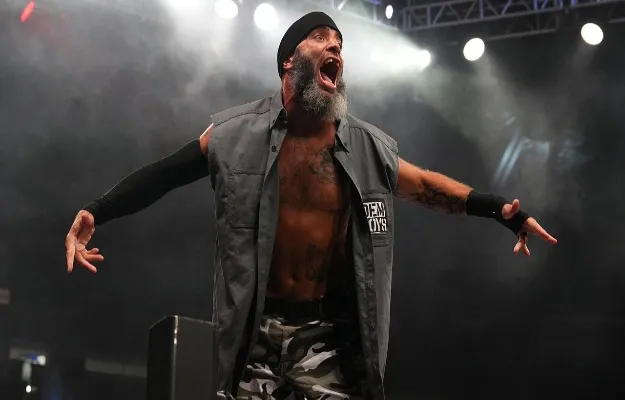 Tony Khan luchó duro para traer a Mark Brisco a AEW Tony Khan luchó duro para traer a Mark Brisco a AEW