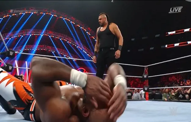 Carmello Hayes derrota a Apollo Crews WWE NXT Vengeance Day Carmello Hayes derrota a Apollo Crews WWE NXT Vengeance Day