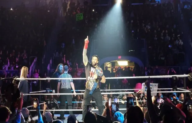 Roman Reigns Resultados WWE Live Toronto