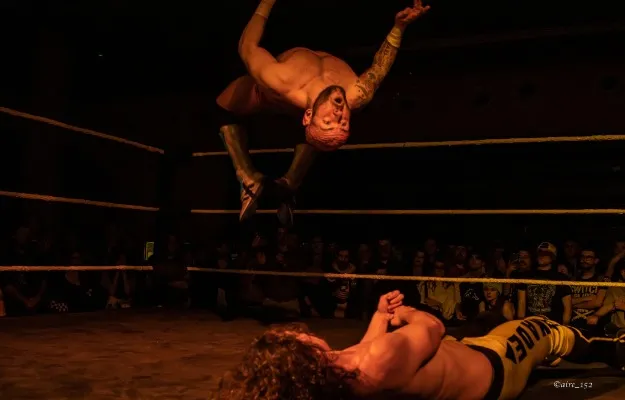 Resist Top Tier Resist Top Tier