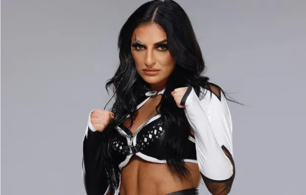 Sonya Deville