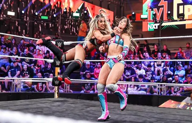 Thea Hail & Lola Vice Resultados WWE NXT Level Up 5 de mayo 2023