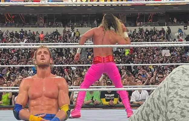 Seth Rollins habla sobre los méritos de estar en WrestleMania