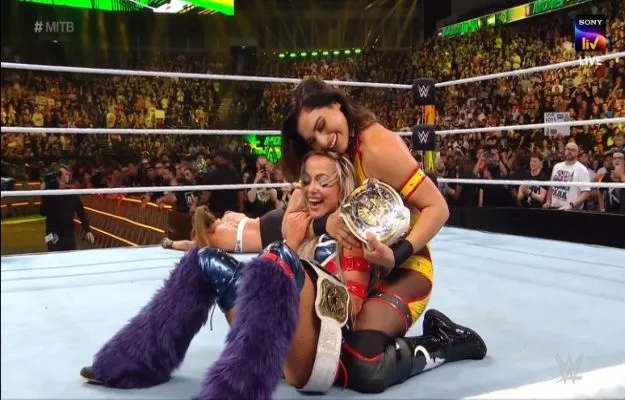 Liv Morgan y Raquel WWE Money in the Bank
