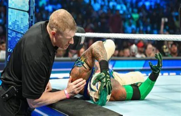 Rey Mysterio Injury Rey Mysterio Injury