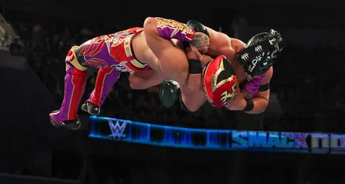 Axiom WWE SmackDown Axiom WWE SmackDown