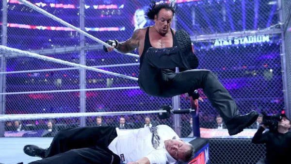 2602a9d4079b-600x338 The Undertaker