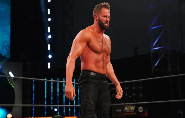 Matt Cardona insinúa que le gustaría volver a AEW o WWE