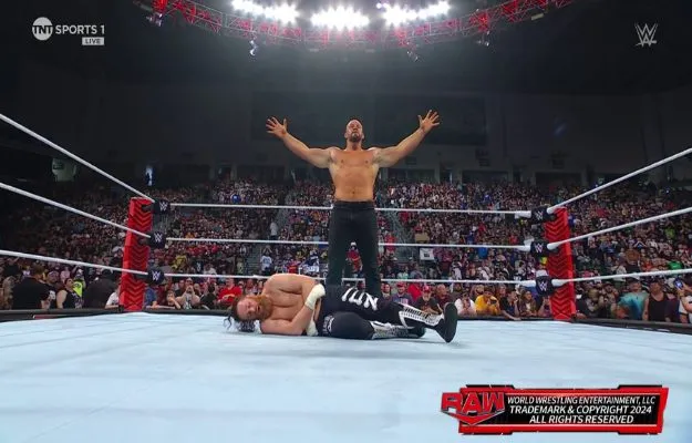 Sami Zayn retiene el título intercontinental en WWE RAW Sami Zayn retiene el título intercontinental en WWE RAW
