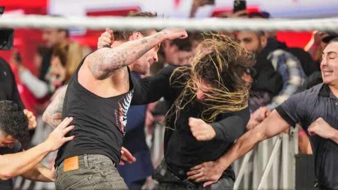 Seth Rollins vs CM Punk (1) Seth Rollins vs CM Punk