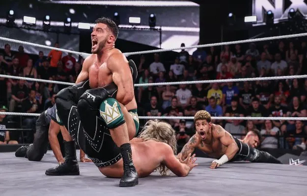 Oba Femi Trick Williams Je'Von Evans Resultados WWE NXT 15 de abril 2025