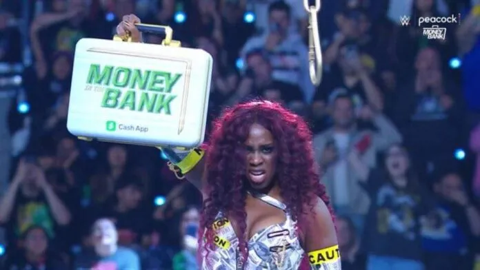 Naomi se convierte en Mrs Money in the Bank 2025 Naomi se convierte en Mrs Money in the Bank 2025