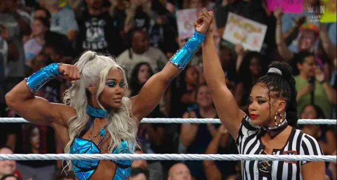 Jade Cargill derrota a a Naomi en WWE Evolution