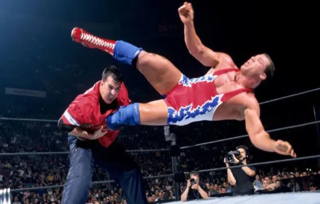 85888ssdffjpg (1) Shane McMahon y Kurt Angle