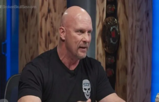 9062a-16232309633837-800 Steve Austin WWE