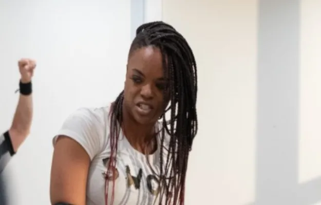 AEW All Out_ Big Swole derrota a Britt Baker (1)