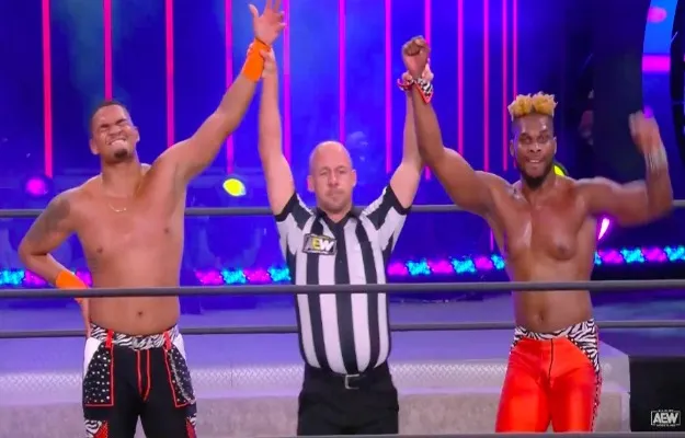 AEW All Out_ Private Party derrotan a The Dark Order