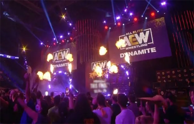 AEW-Dynamite-arena AEW