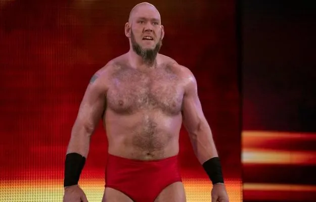 Actualización sobre la lesión de Lars Sullivan Actualización sobre la lesión de Lars Sullivan en WWE