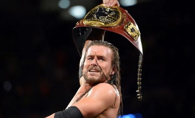 Adam Cole WWE noticias Adam Cole