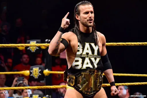 Adam Cole Adam Cole cumple 1 año como campeón de NXT