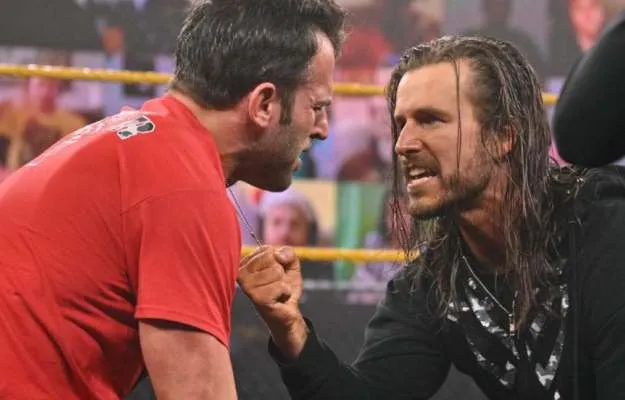 Adam Cole y Roderick Strong Adam Cole Y Roderick Strong