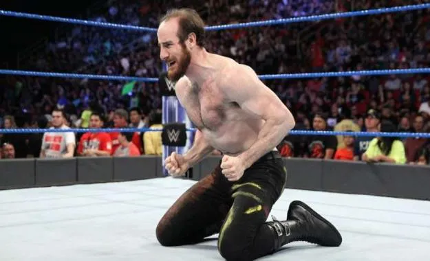 Aiden English pide un combate en Smackdown Live