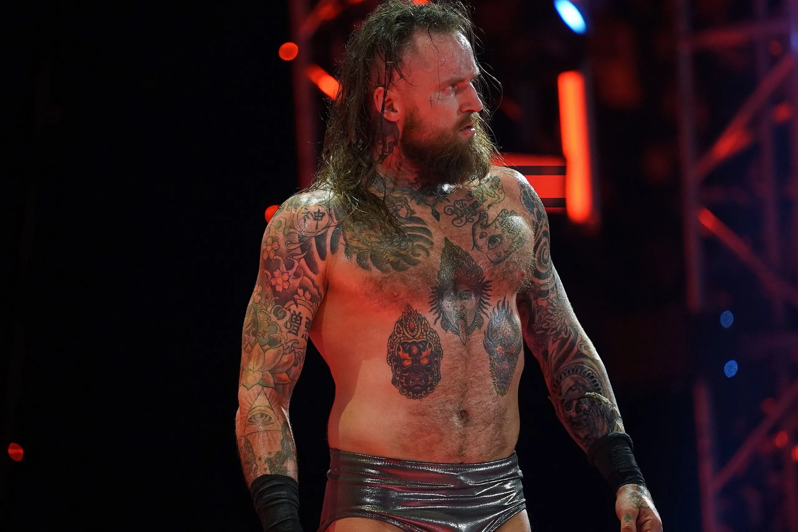 Aleister Black Derrotó A AJ Styles Scaled