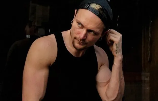 Alex Zayne WWE firma a uno de los mayores talentos de la lucha independiente