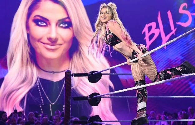 Alexa Bliss habla sobre su nueva canción de entrada en WWE