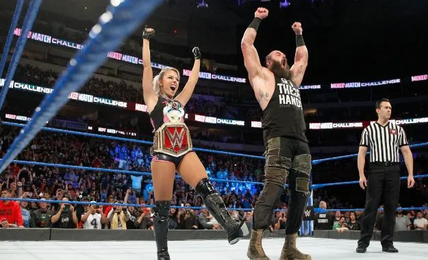 Alexa Bliss y Braun Strowman